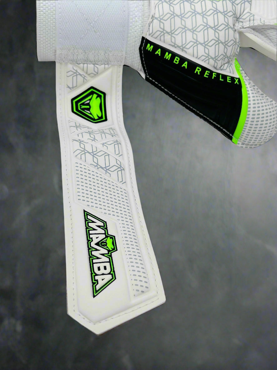 Mamba goalkeeper gloves & football shin pads