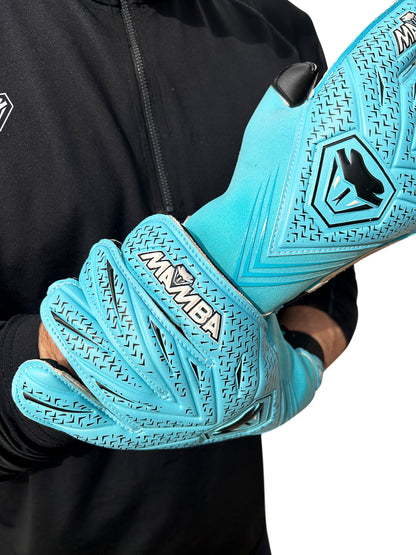 goalkeeper gloves